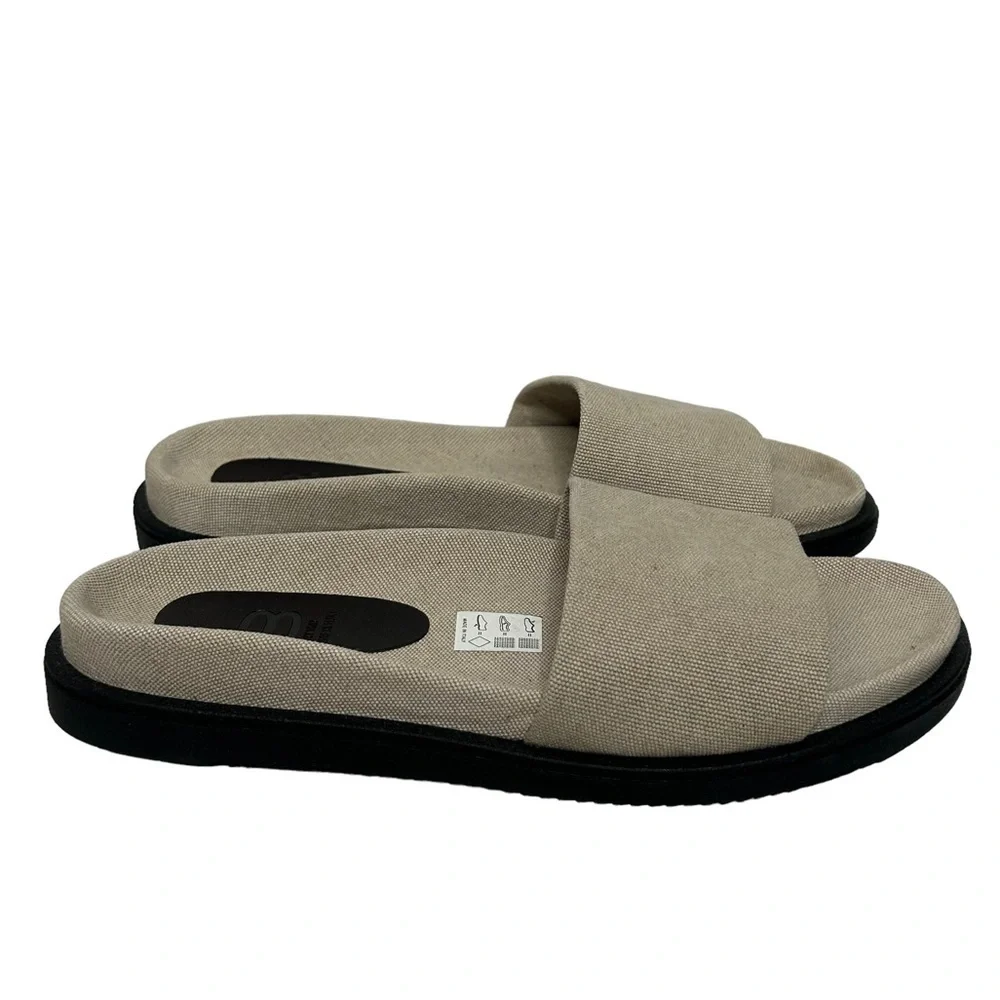 NWOT 8 By YOOX Men’s Beige Canvas Slide Sandals